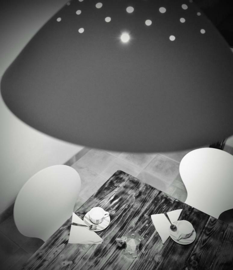 ヴェルバーニア Casina Dello Zioヴィラ エクステリア 写真